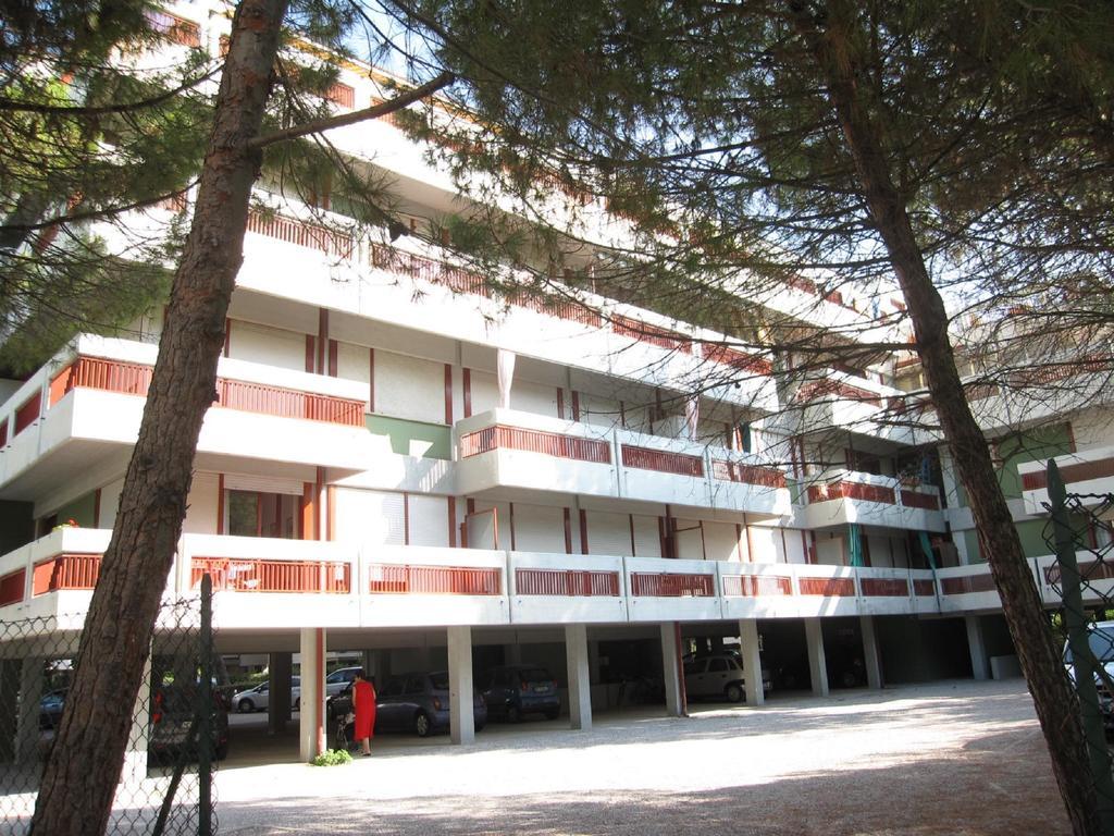 Appartamento Pineta Marina 格拉多 外观 照片